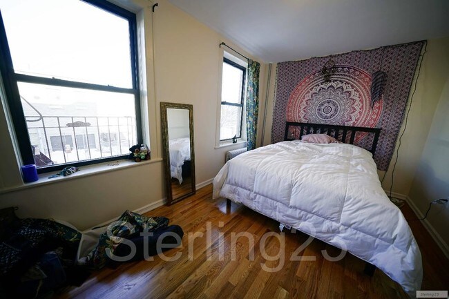 Foto del edificio - 2119 27th St