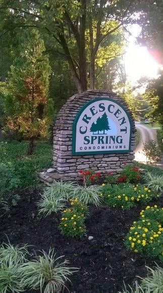 Building Photo - 370 Cres Spring Dr