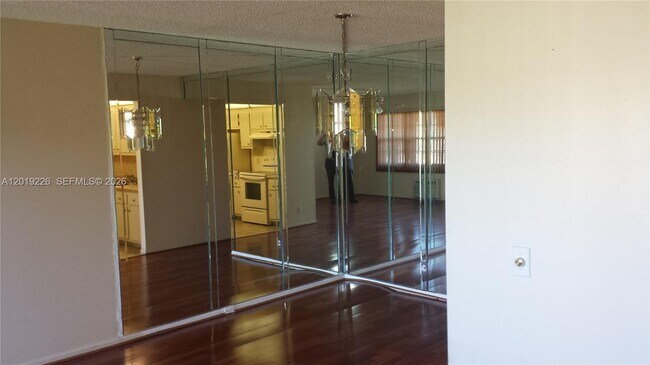Foto del edificio - 151 SW 134th Way