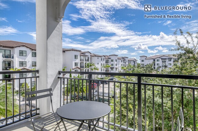 Building Photo - 12501 SW 50th Ct