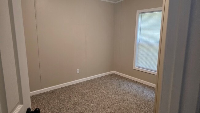 Building Photo - 1610 Thornridge Dr