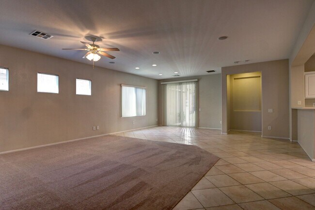 Building Photo - 11512 W Sleepy Heaven Pl