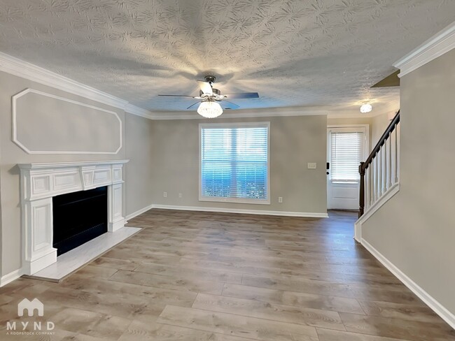 Foto del edificio - 3828 Leyland Dr