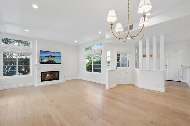 Foto del edificio - Beautiful 2-Bedroom Home in Desirable 55+ ...