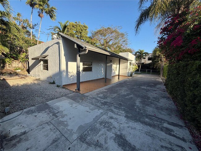 Foto del edificio - 3373 SW 29th Terrace