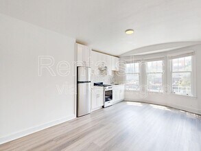 Building Photo - 1294 Grove St