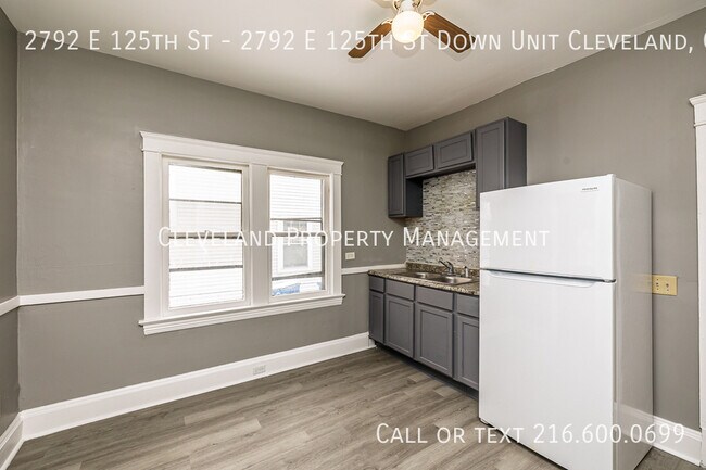 Foto del edificio - 2792 E 125th St