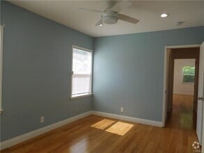 Building Photo - 6043 Briercrest Ave