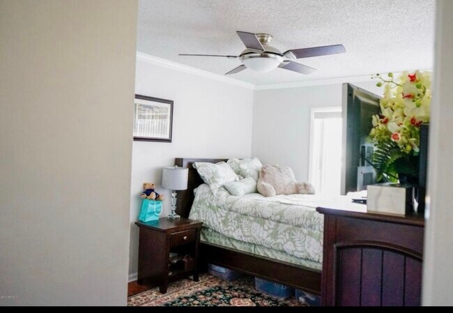 Foto del edificio - 3945 Oak St