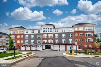 Building Photo - 13950 Englefield Dr