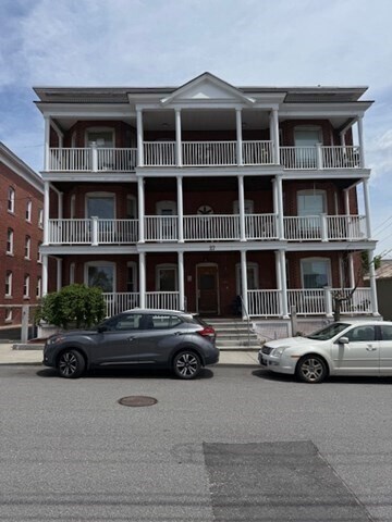 Primary Photo - 29 Graham St