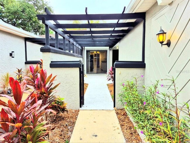 Building Photo - 2809 Bayshore Blvd