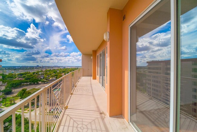 Foto del edificio - 3505 Sage Rd