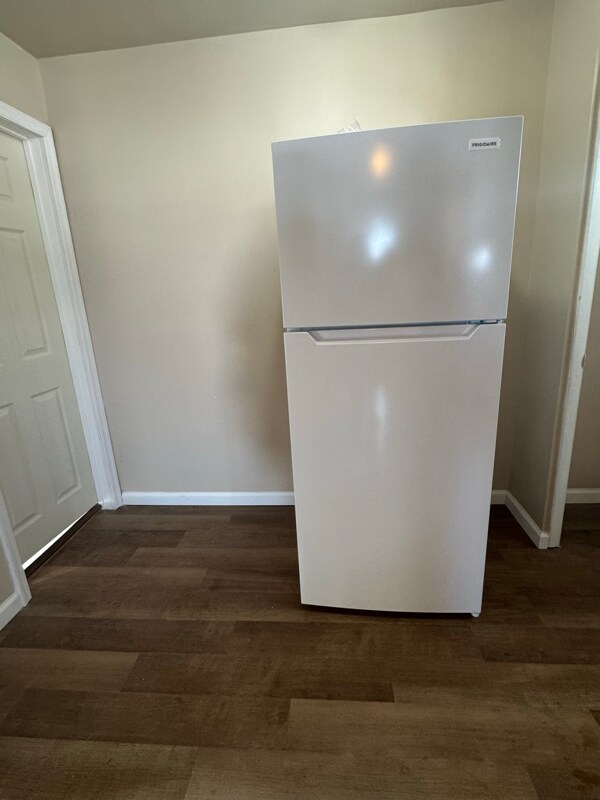 Foto del edificio - 517 Genet St