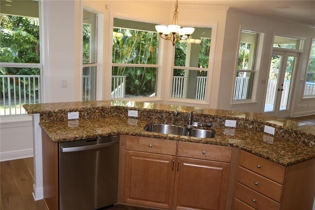 Building Photo - 2823 W Bay Haven Dr