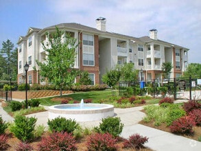 Building Photo - Ashborough Apartments