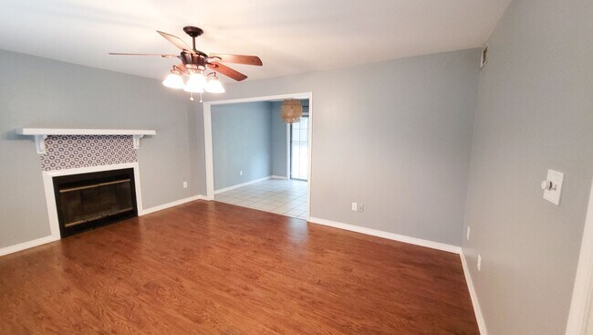 Foto del edificio - 3 Bedroom Home for Rent in Alma! *COMING M...