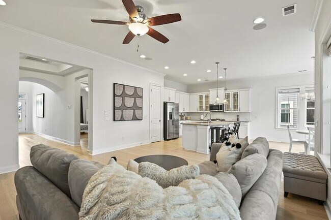 Foto del edificio - 1475 Hollenberg Ln