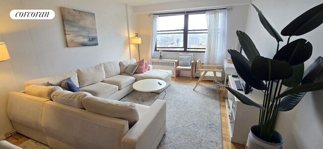 Foto del edificio - 401 Second Avenue 17E