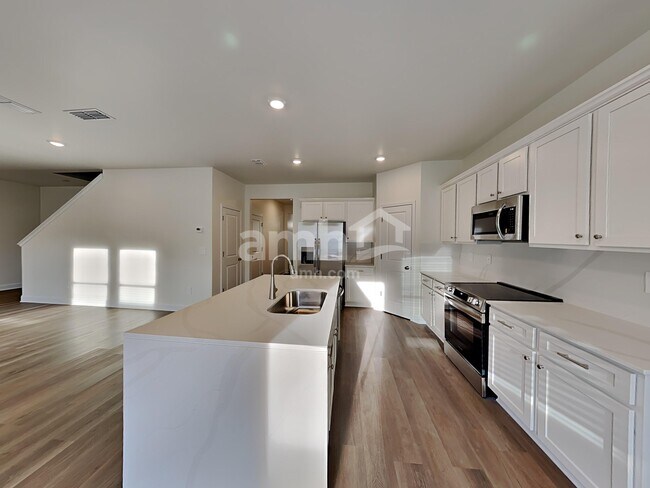 Building Photo - 3535 Shane Hill Rd SW