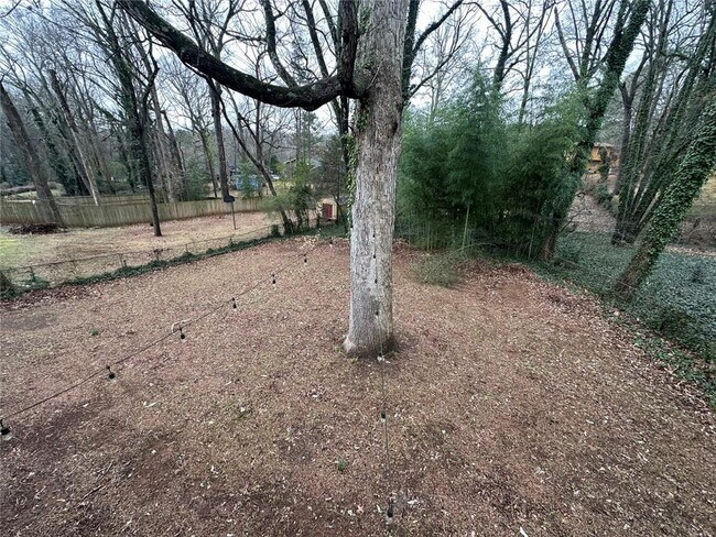 Foto del edificio - 2573 Crestdale Cir SE