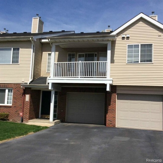 3256 N Pointe Blvd, Melvindale, MI 48122 Condo for Rent in Melvindale