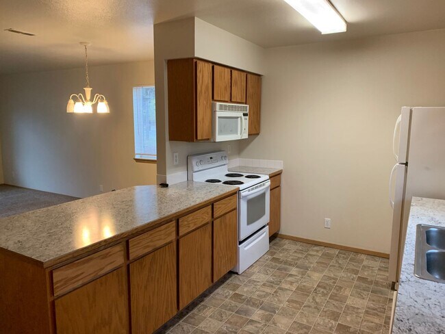 Foto del edificio - 1813 E 3rd Ave