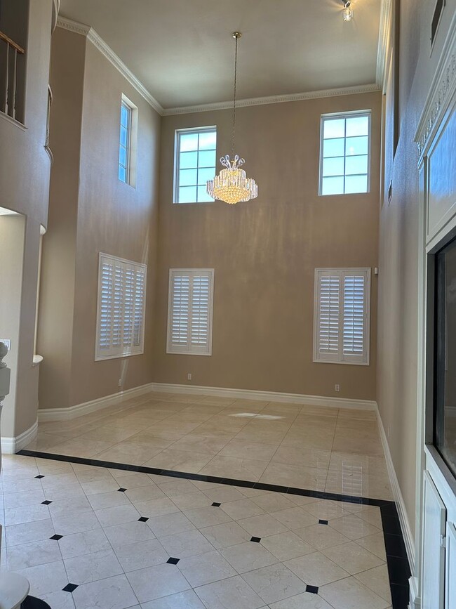 Building Photo - Great Southwest area 2-story home inside N...