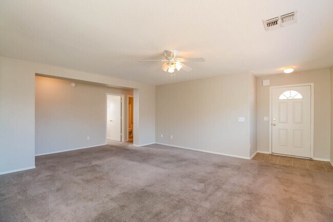 Building Photo - 8138 S Sunny Sky Pl