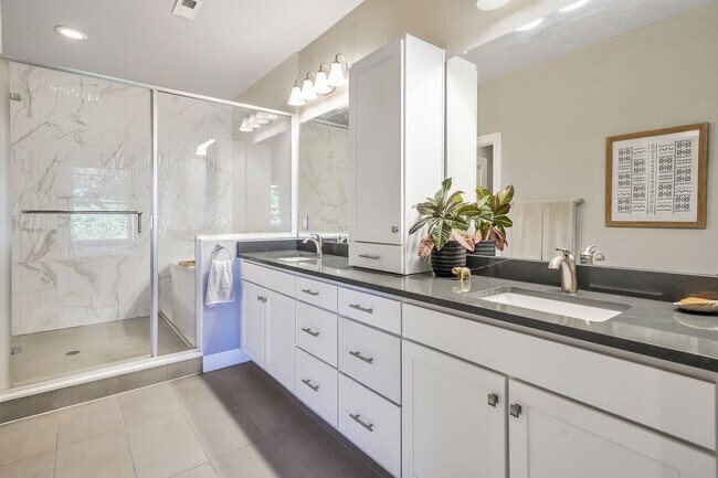 Foto del edificio - 1364 Vine St