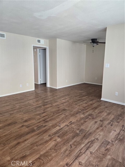 Foto del edificio - 618 W Dryden St