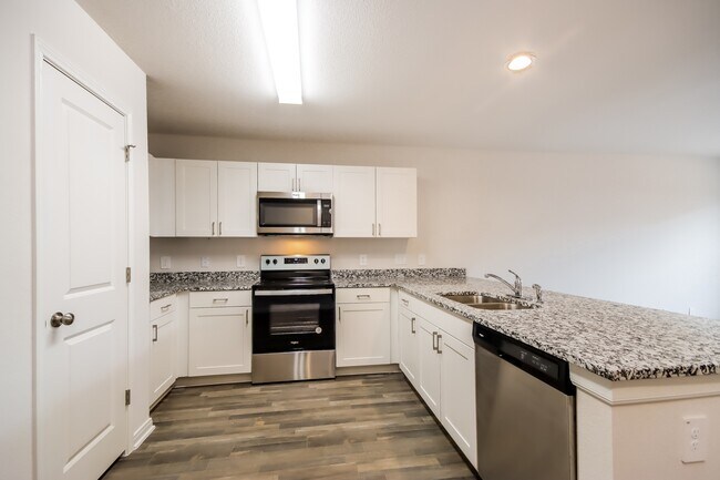 Foto del edificio - 15505 Briar Forest Dr