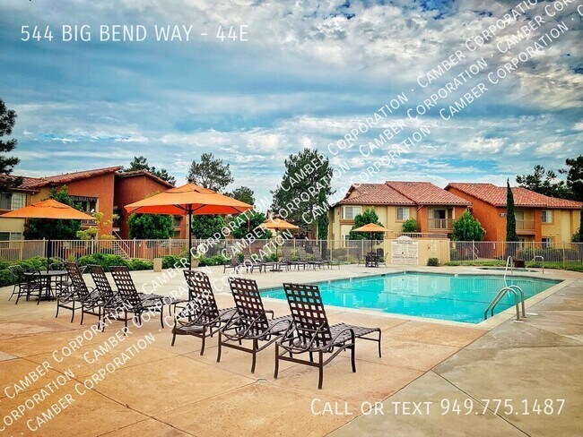 Foto del edificio - 544 Big Bend Way