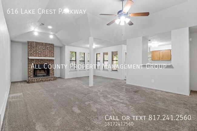 Foto del edificio - 616 Lake Crest Pkwy