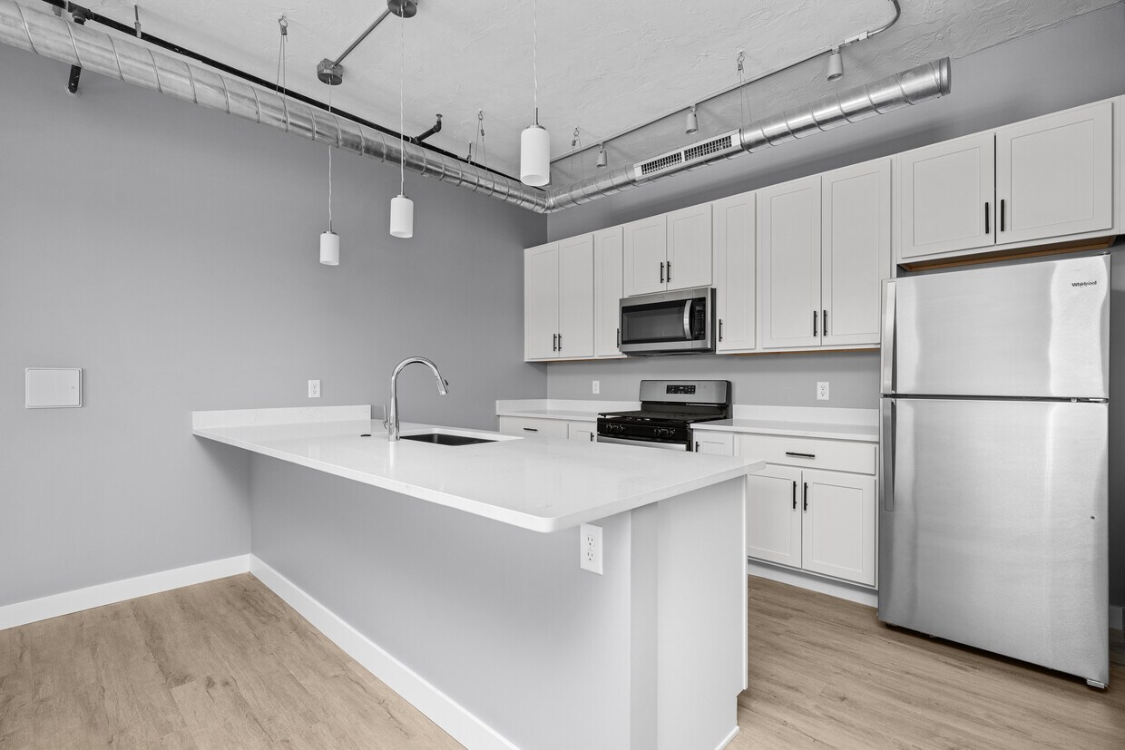 Foto principal - 1601 5th Ave