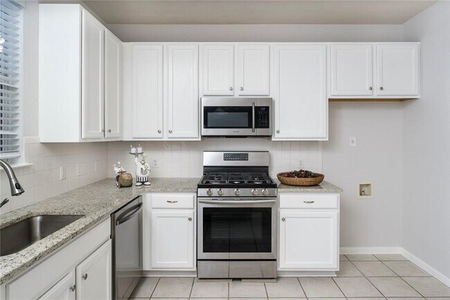 Foto del edificio - 4022 Cargill Dr