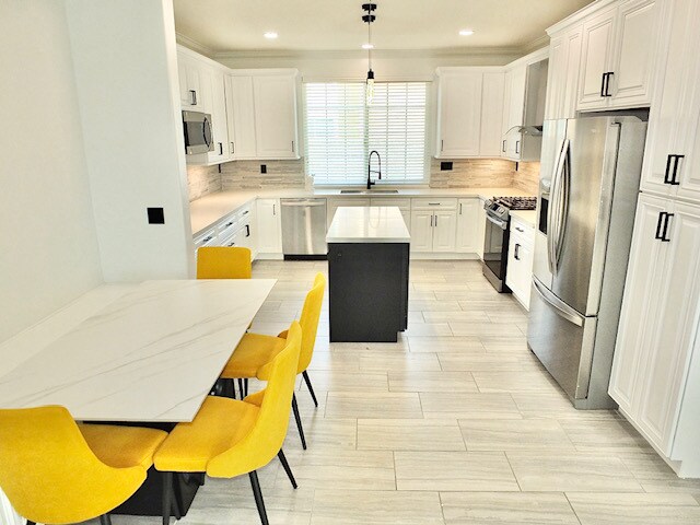 Kitchen & Dining Area - 1684 E Nocta Privado