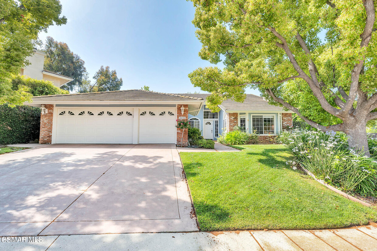 Foto principal - 5050 Golden Nugget Way