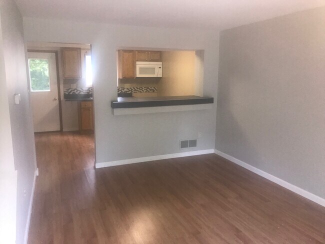 Foto del edificio - 738 Washington Ave