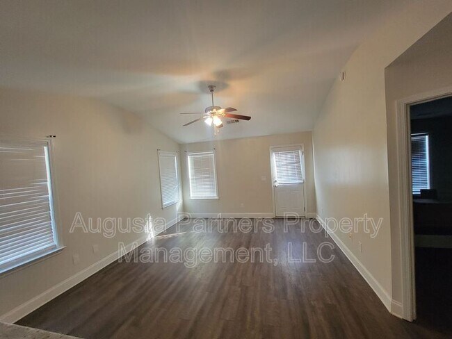 Building Photo - 1330 Crawford Creek Pl