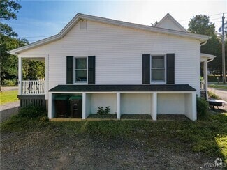 Building Photo - 6450 Chestnut Ridge Rd