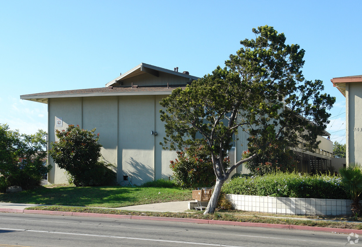 Building Photo - 751 W Channel Islands Blvd