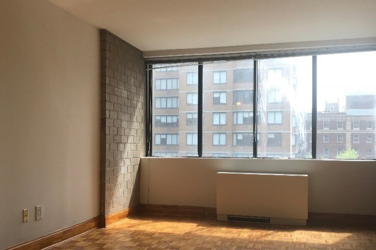 Primary Photo - 153 E 32nd St
