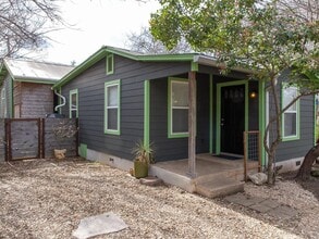 Building Photo - 6115 Felix Ave
