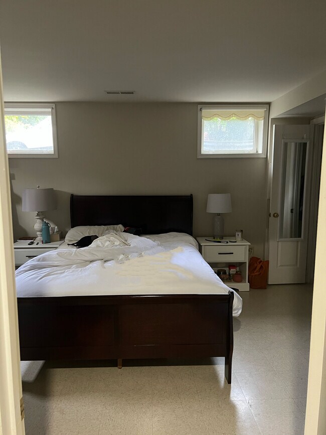 Foto del edificio - 4367 Penwood Dr