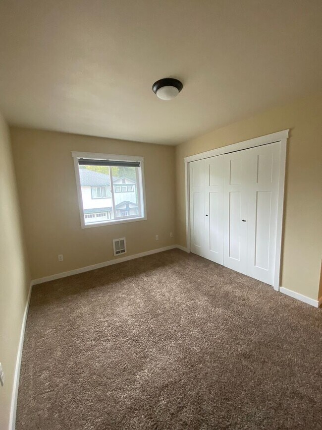 Foto del edificio - 1231 E Fairhaven Ave