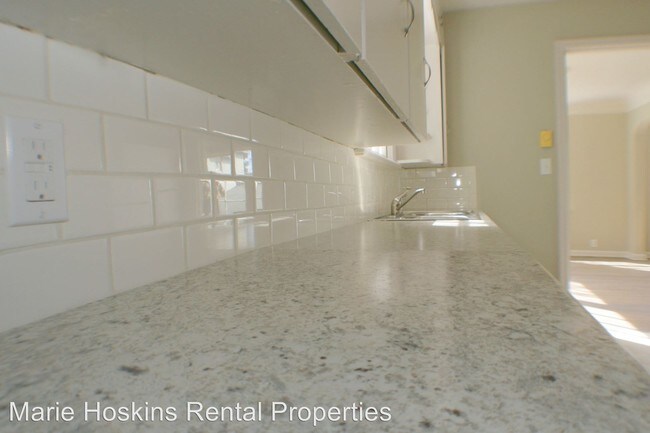 Foto del edificio - 4932 Fillmore St N