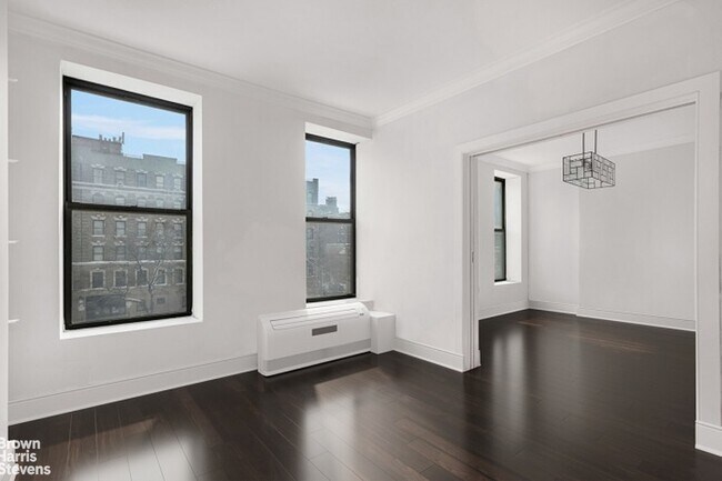 Foto del edificio - NO FEE! 3BR/3BA + PRIVATE OUTDOOR SPACE