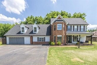 Building Photo - 1350 Beaver Creek Rd
