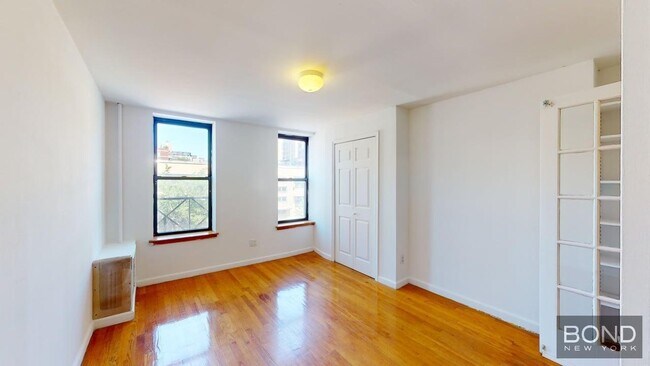 Foto del edificio - 184 First Avenue